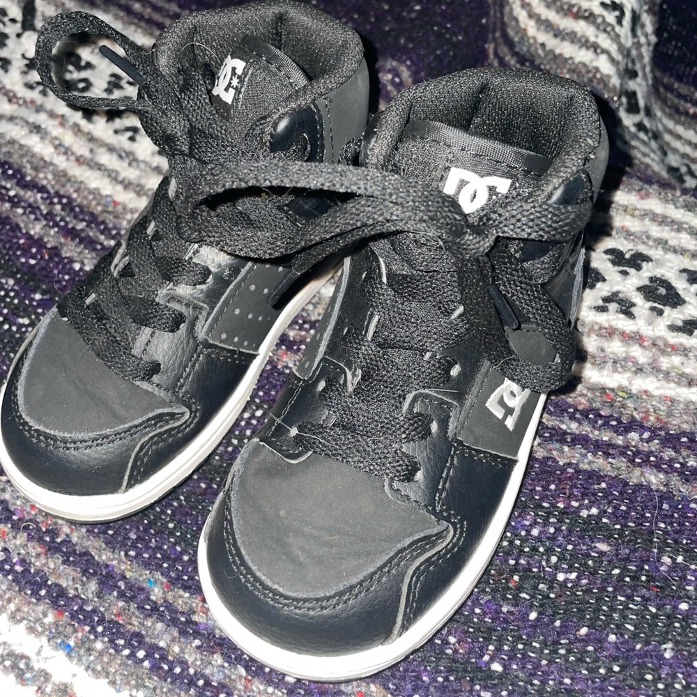DC Kids Black Sneakers